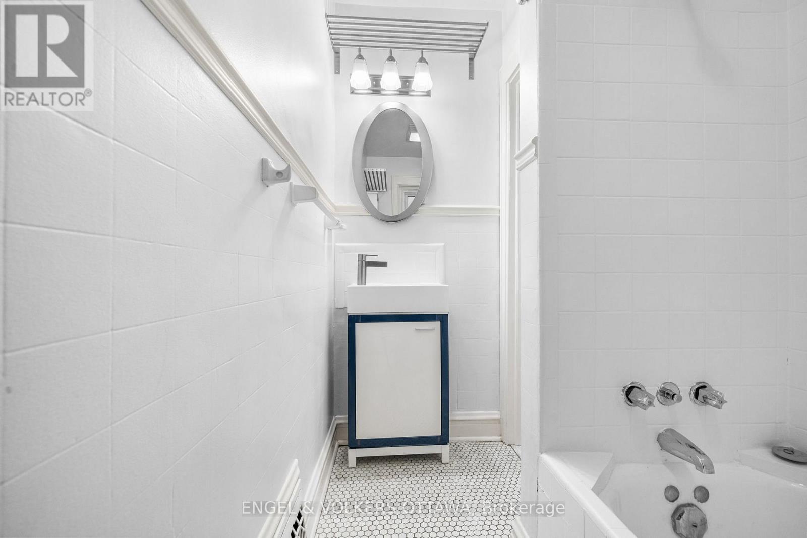 150 Spencer Street, Ottawa, Ontario  K1Y 2P9 - Photo 14 - X12981782