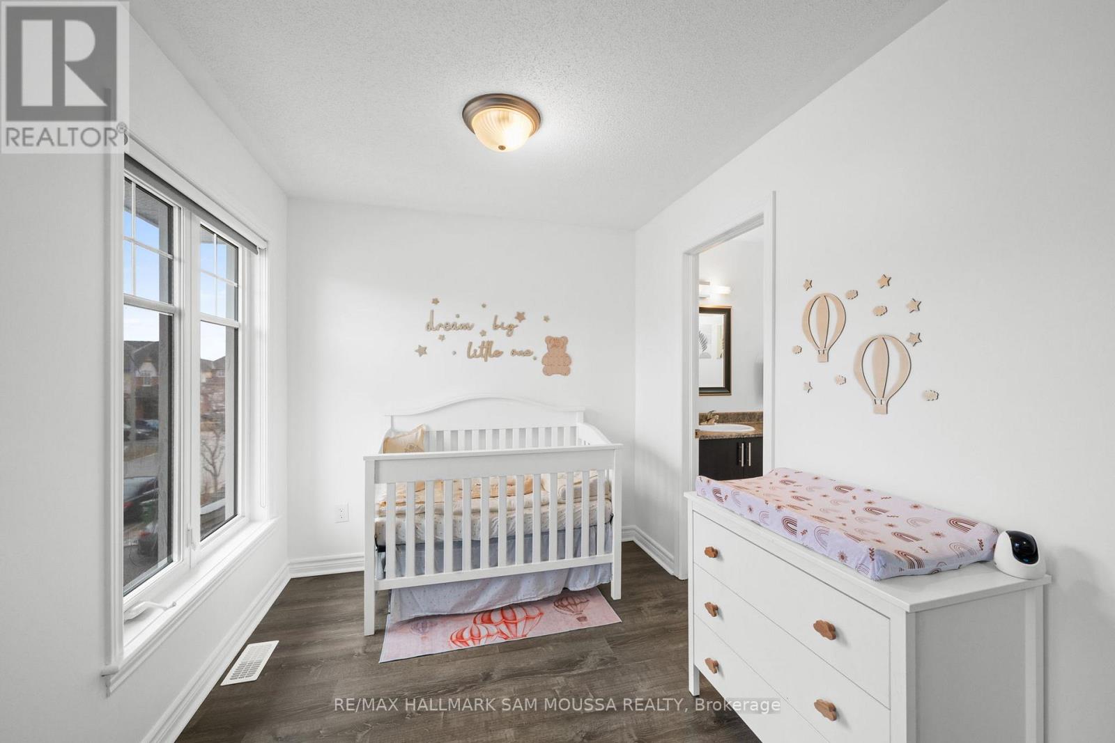 185 Flat Sedge Crescent, Ottawa, Ontario  K1T 0G9 - Photo 26 - X12981906