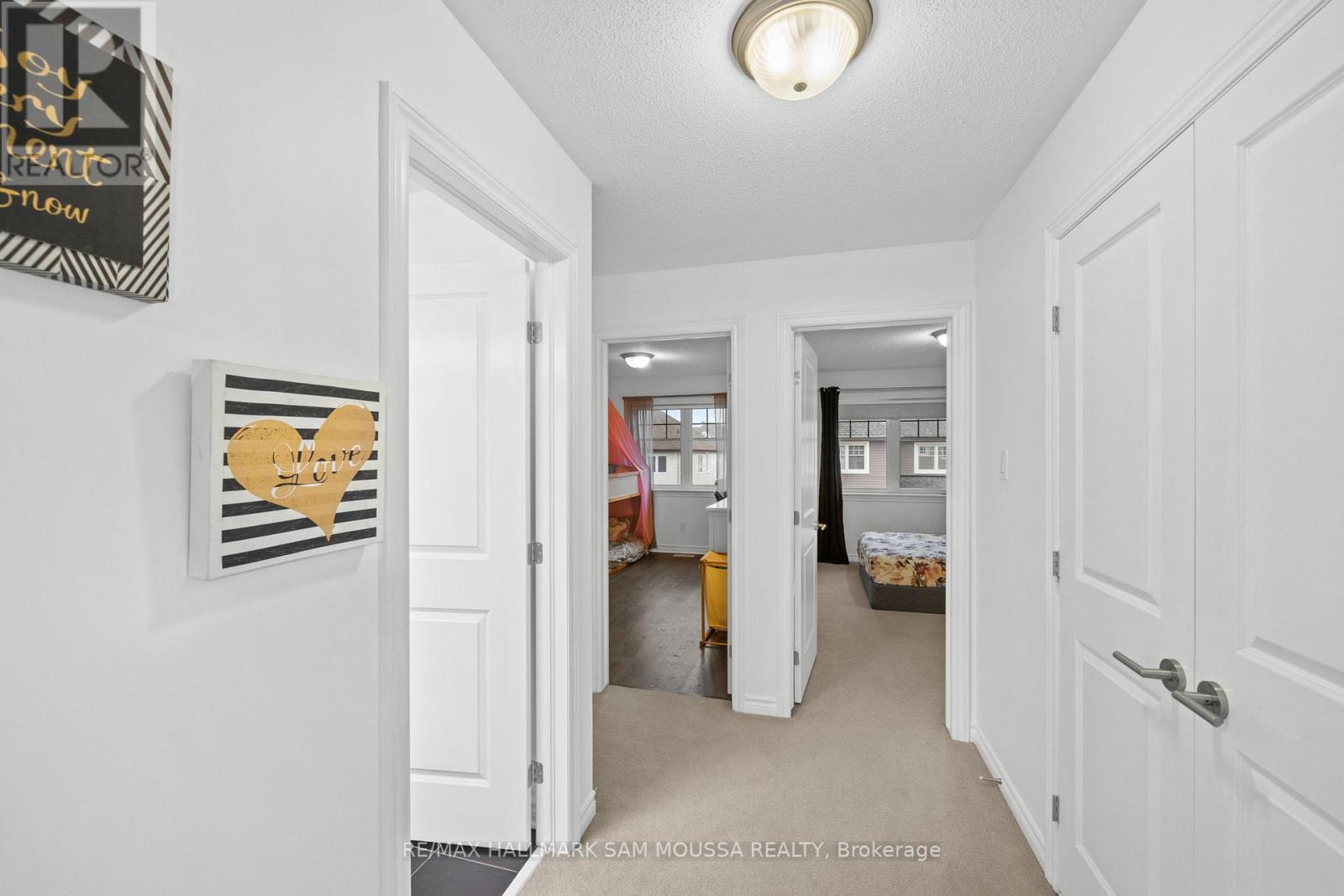 185 Flat Sedge Crescent, Ottawa, Ontario  K1T 0G9 - Photo 31 - X12981906