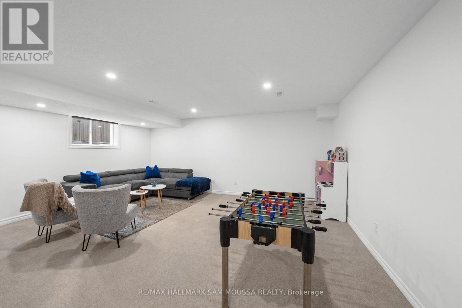 185 Flat Sedge Crescent, Ottawa, Ontario  K1T 0G9 - Photo 38 - X12981906