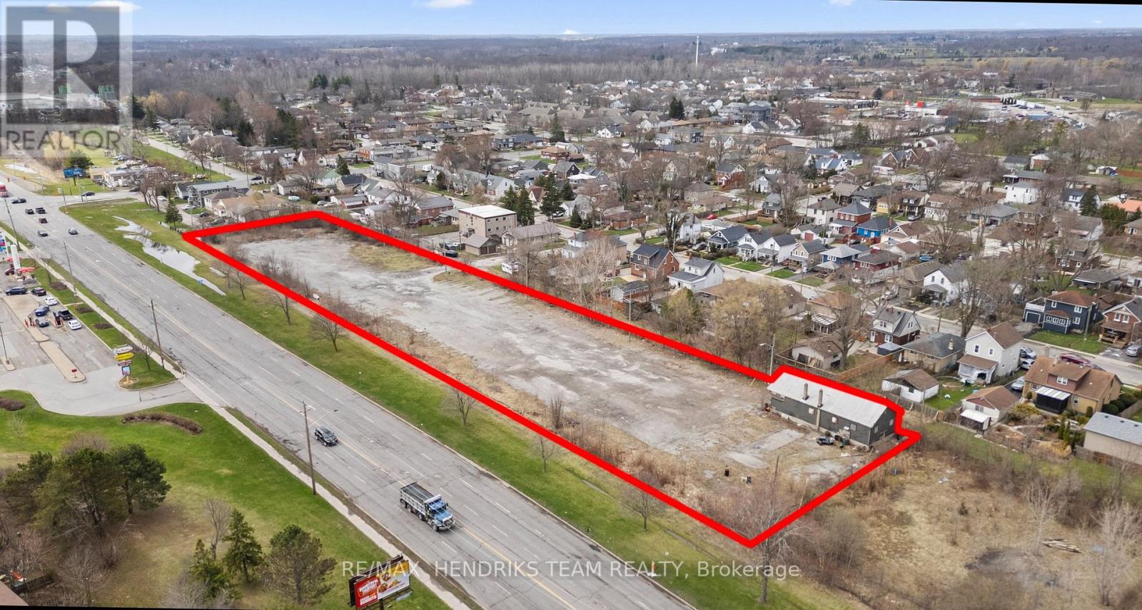 1 Drew Street, Welland, Ontario  L3C 5H8 - Photo 4 - X12917374