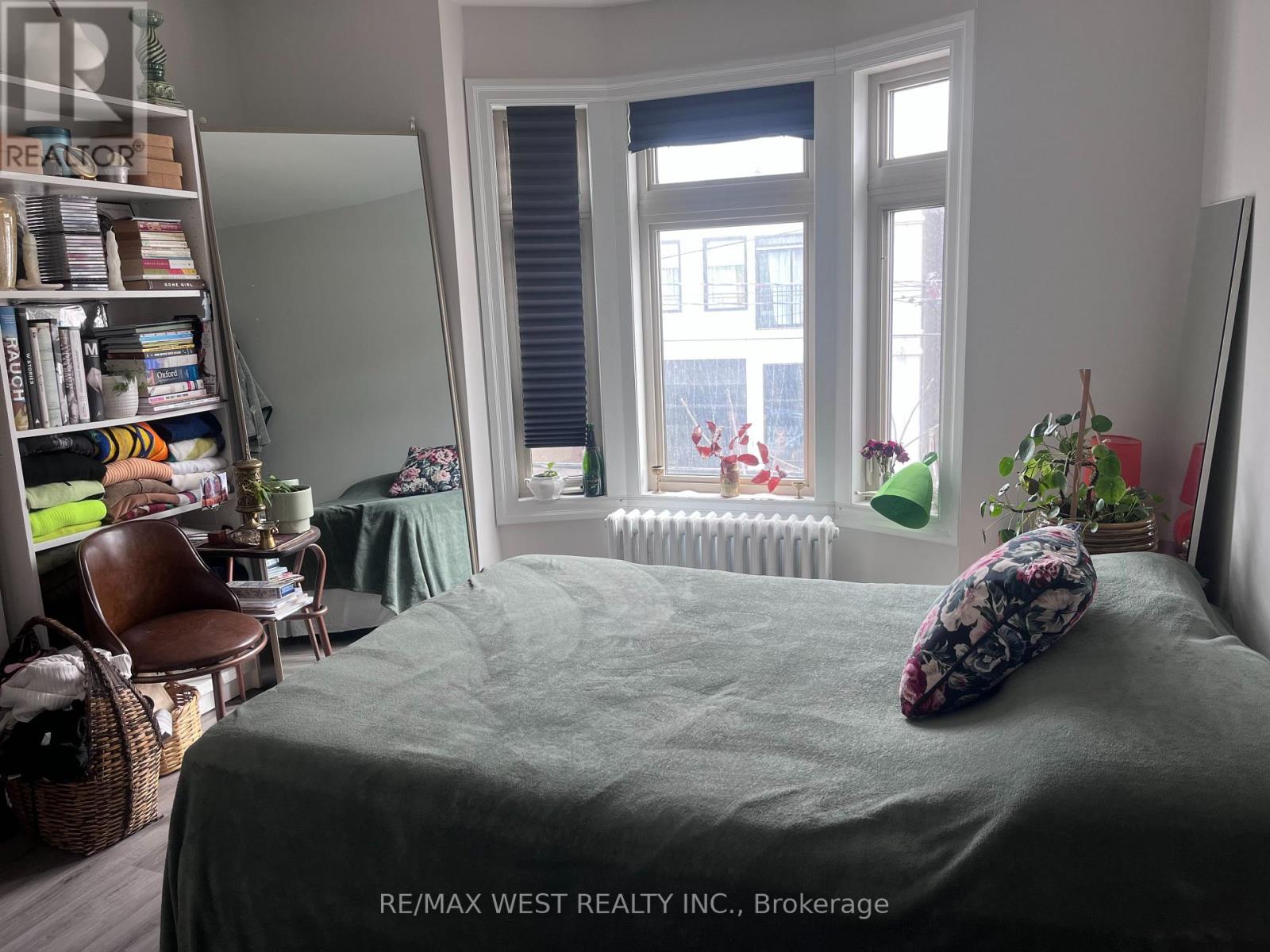 Front U - 926 College Street, Toronto, Ontario  M6H 1A4 - Photo 10 - C12981788