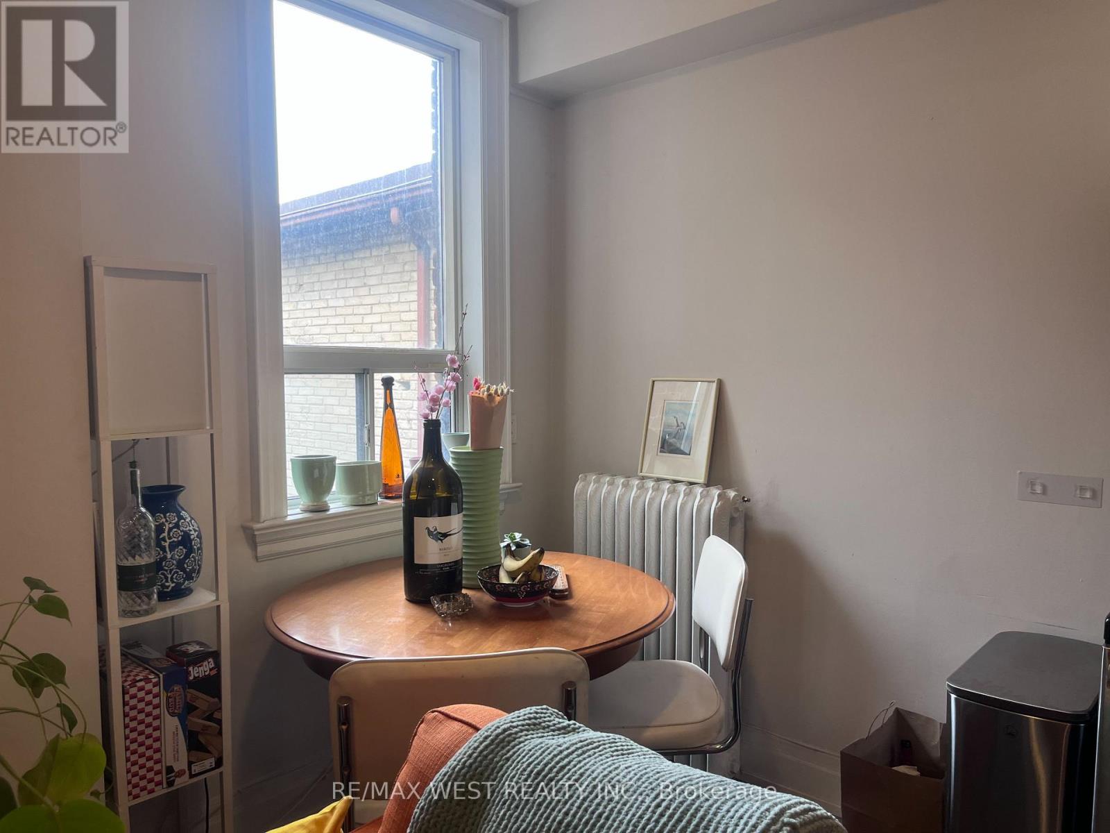 Front U - 926 College Street, Toronto, Ontario  M6H 1A4 - Photo 16 - C12981788