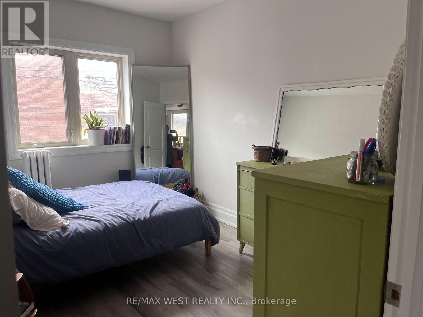 Front U - 926 College Street, Toronto, Ontario  M6H 1A4 - Photo 7 - C12981788