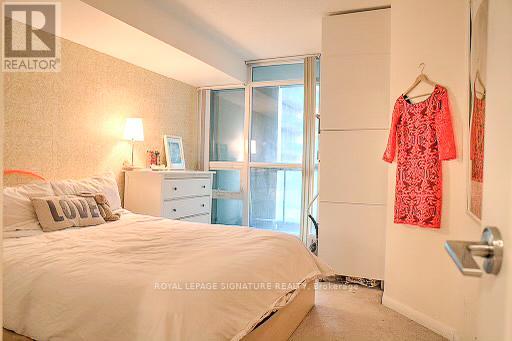 401 - 219 Fort York Boulevard, Toronto, Ontario  M5V 1B1 - Photo 7 - C12981824