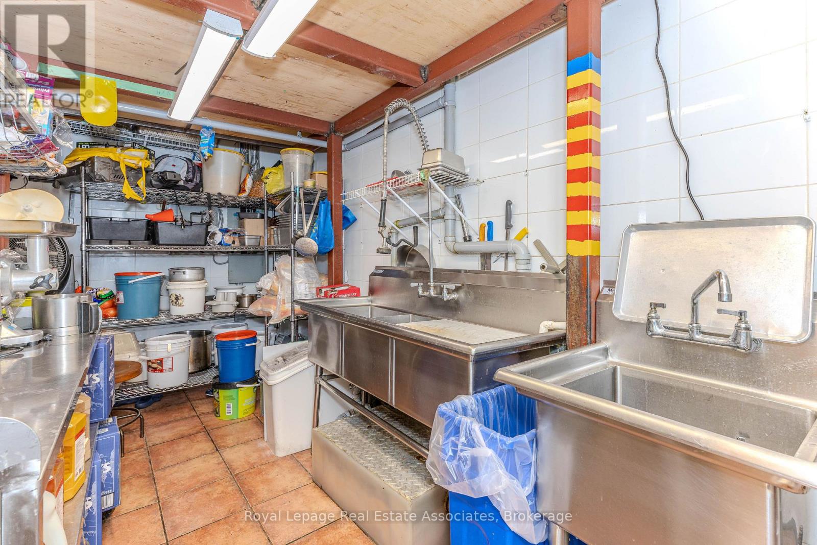 Unit 1 - 750 Spadina Avenue, Toronto, Ontario  M5S 2J2 - Photo 20 - C12981860