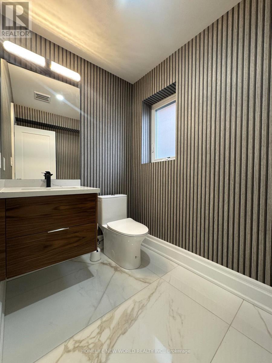 150 Viewmount Avenue, Toronto, Ontario  M6B 1T7 - Photo 22 - C12981884