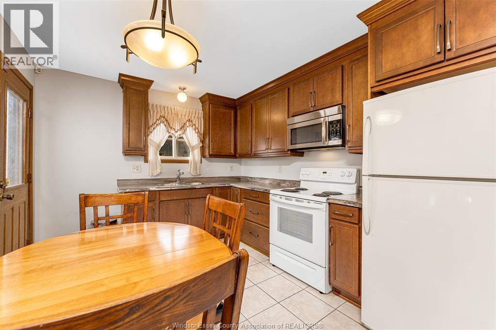 1694 Langlois Avenue, Windsor, Ontario  N8X 4M5 - Photo 14 - 26007745