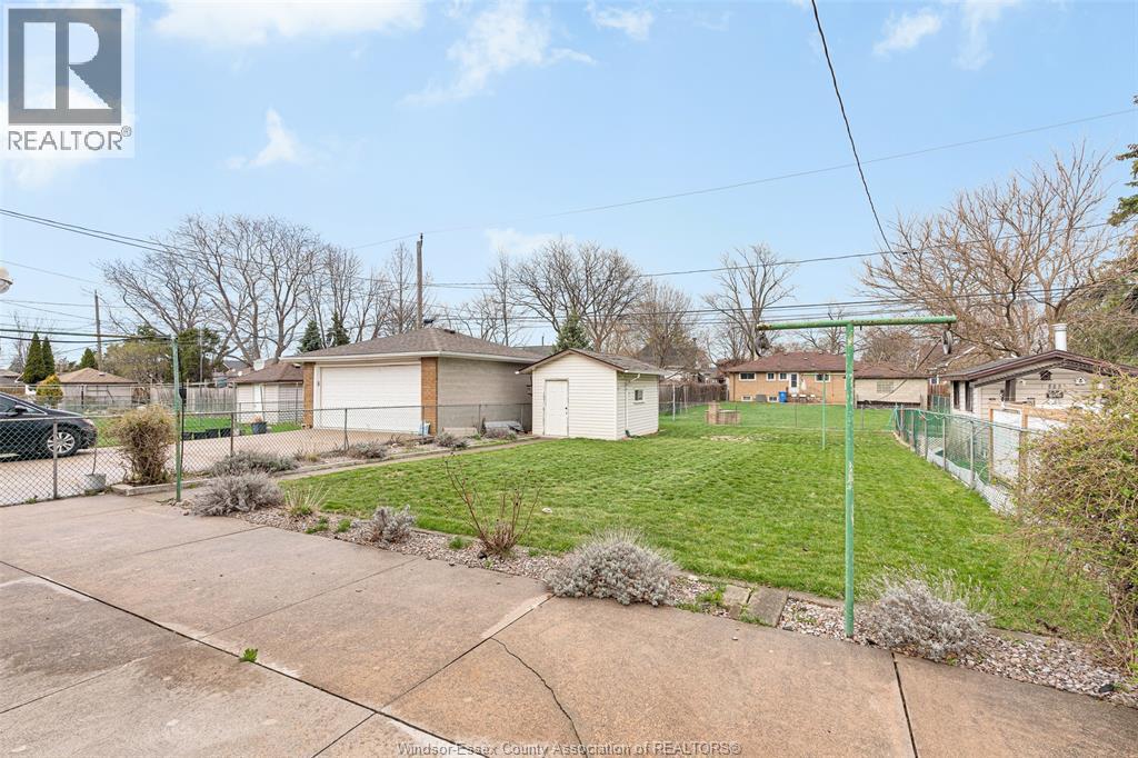 1694 Langlois Avenue, Windsor, Ontario  N8X 4M5 - Photo 28 - 26007745