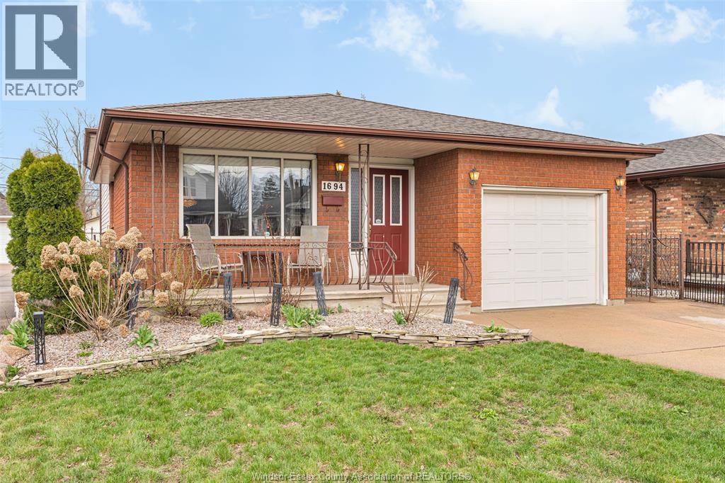 1694 Langlois Avenue, Windsor, Ontario  N8X 4M5 - Photo 4 - 26007745