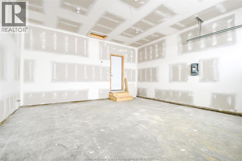 2 Mulberry Court, Amherstburg, Ontario  N9V 1N3 - Photo 11 - 26007740