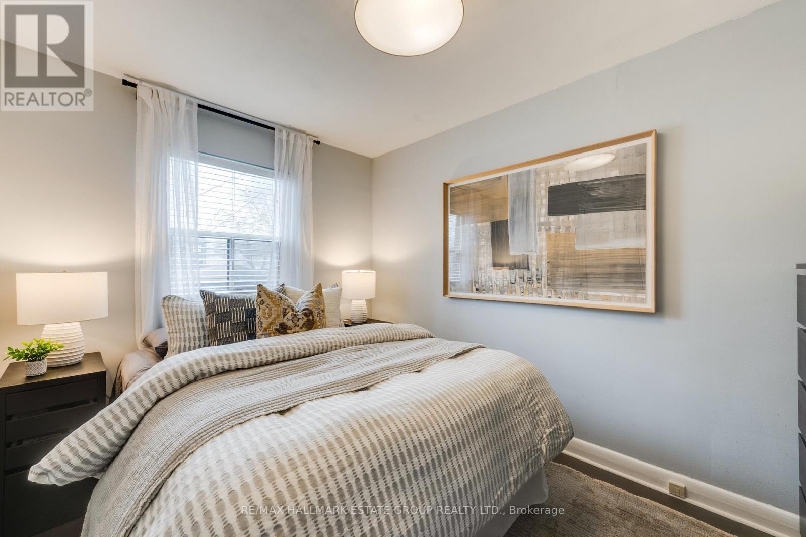 225 Woodville Avenue, Toronto, Ontario  M4J 2R4 - Photo 14 - E12981724