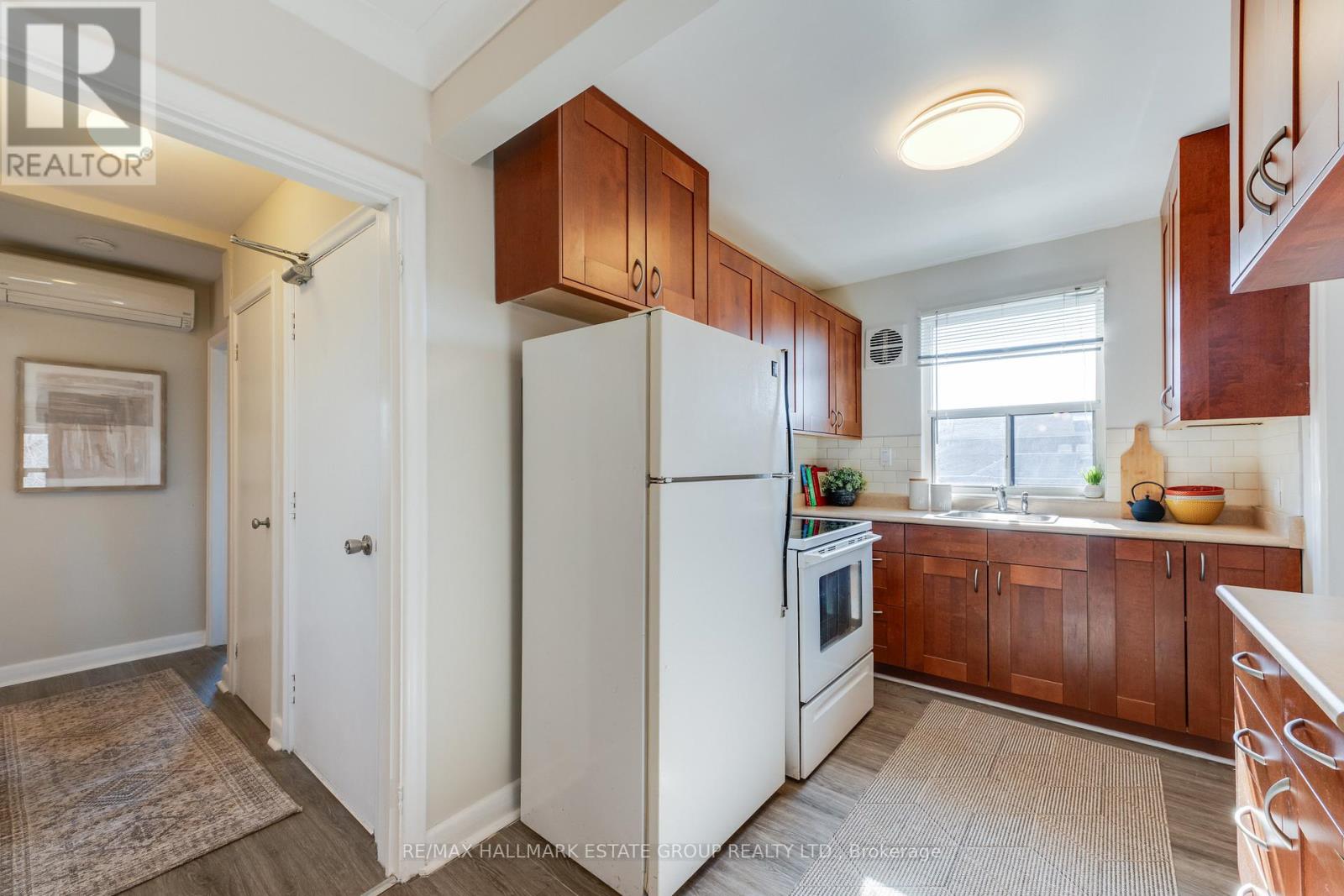 225 Woodville Avenue, Toronto, Ontario  M4J 2R4 - Photo 24 - E12981724