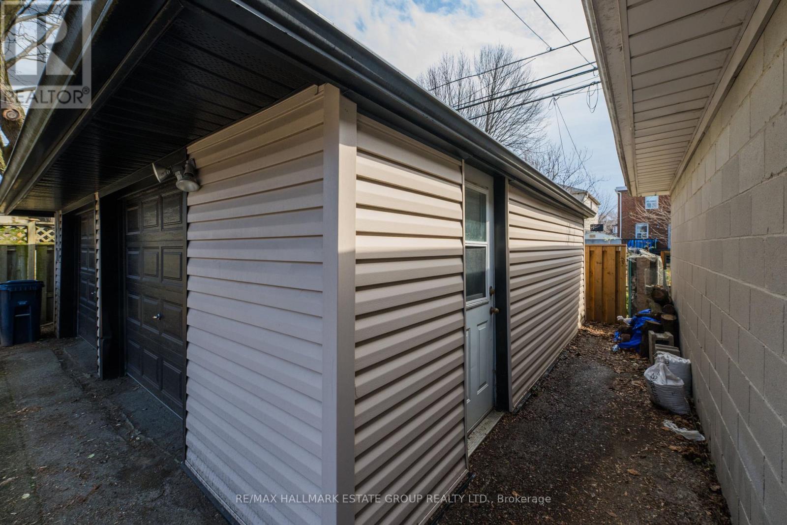 225 Woodville Avenue, Toronto, Ontario  M4J 2R4 - Photo 50 - E12981724