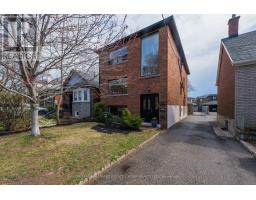 225 WOODVILLE AVENUE, Toronto, Ontario