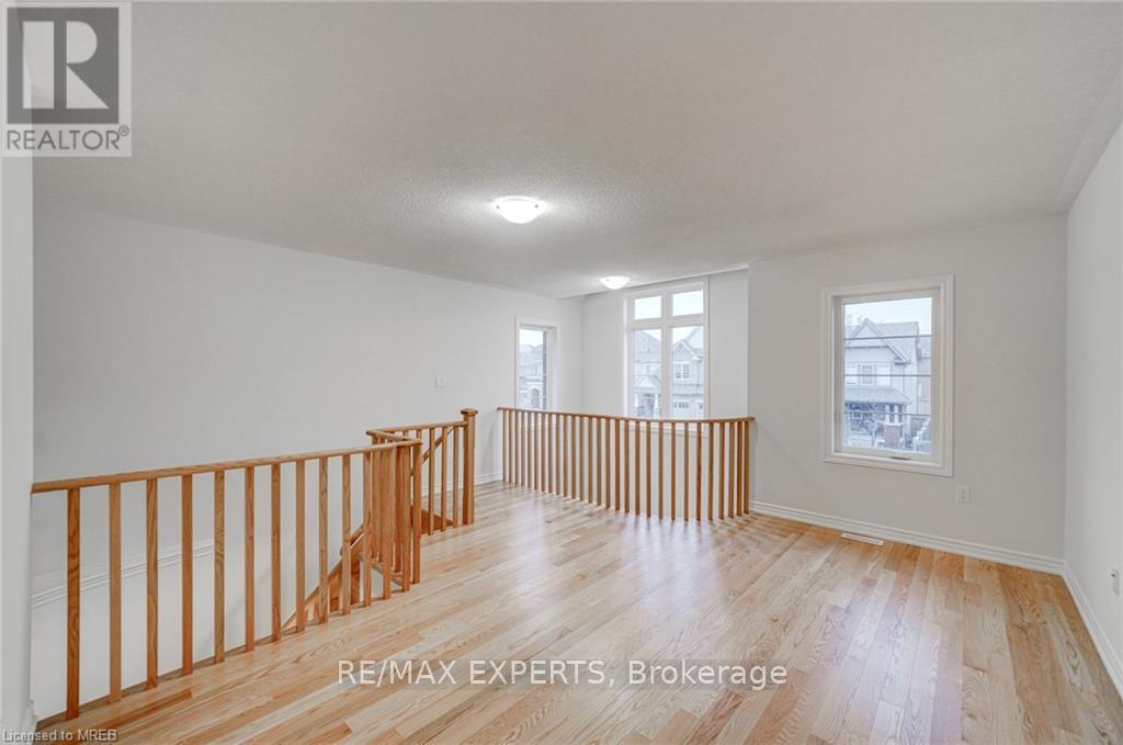 185 South Ocean Drive, Oshawa, Ontario  L1L 0K4 - Photo 13 - E12981800