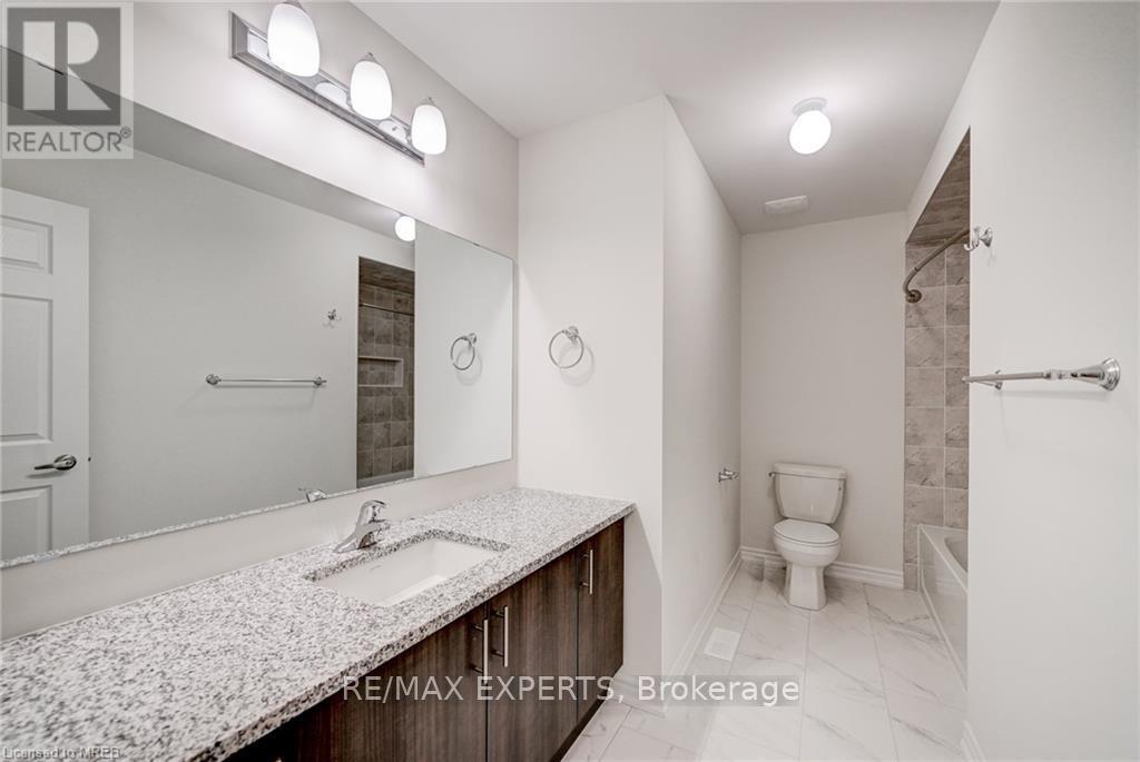 185 South Ocean Drive, Oshawa, Ontario  L1L 0K4 - Photo 18 - E12981800