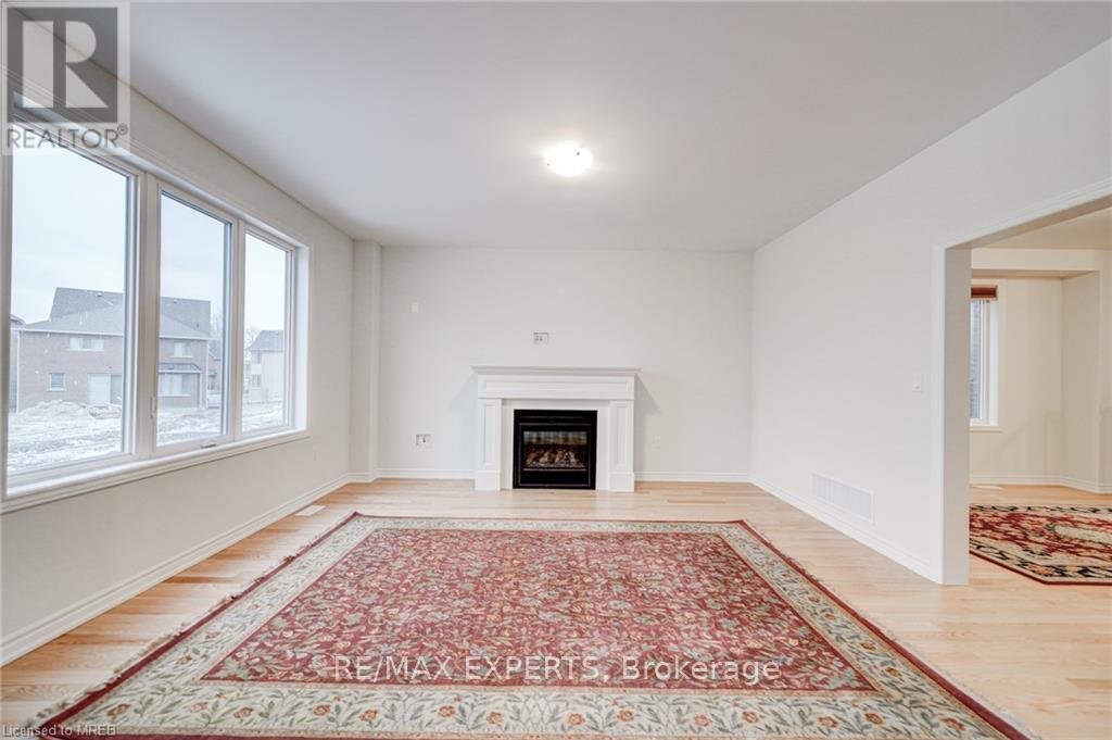 185 South Ocean Drive, Oshawa, Ontario  L1L 0K4 - Photo 7 - E12981800