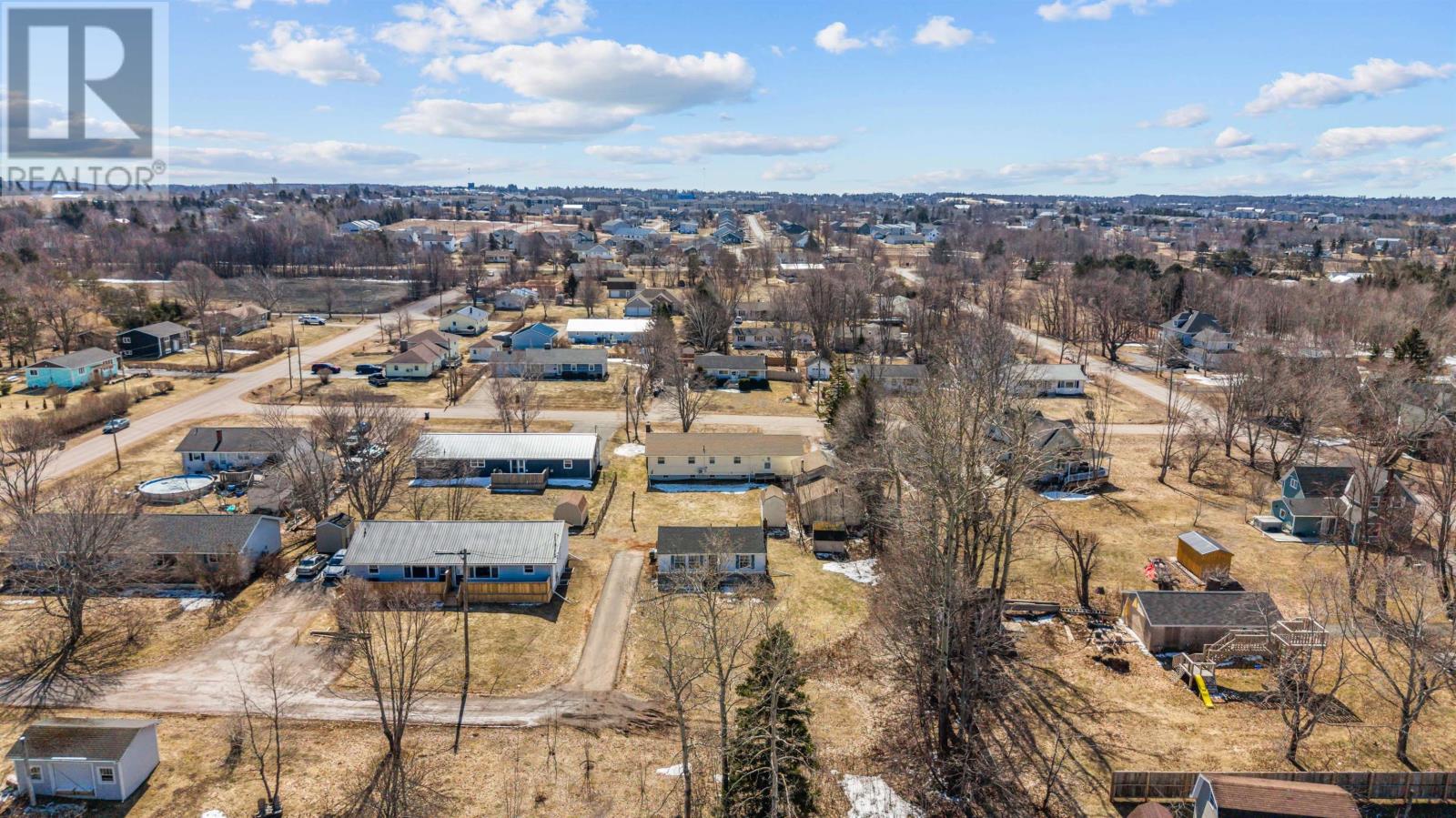 14 Mourning Dove Lane, Stratford, Prince Edward Island  C1B 2H5 - Photo 2 - 202606968