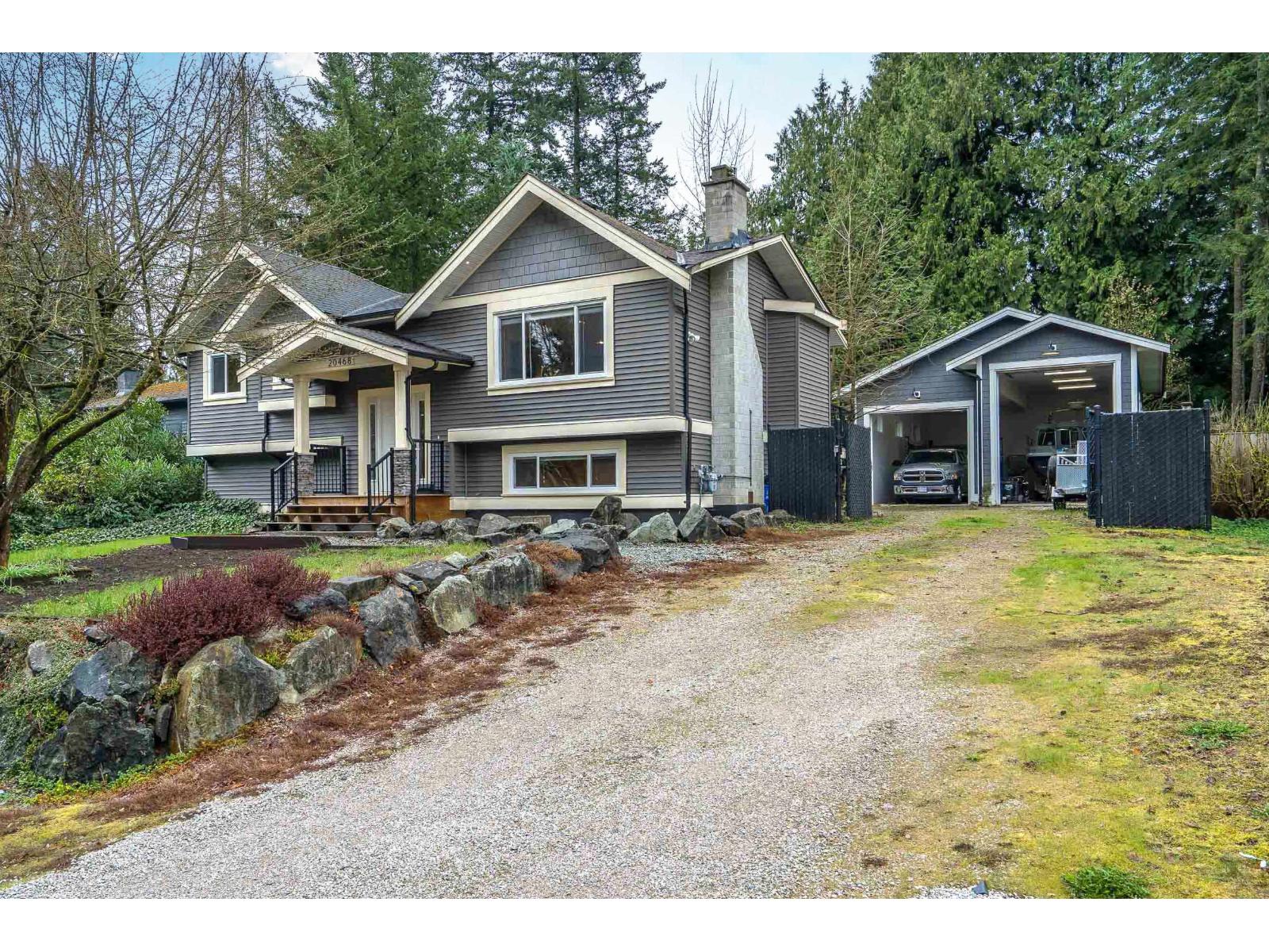 20468 43 Avenue, Langley, British Columbia  V3A 3C2 - Photo 1 - R3107684