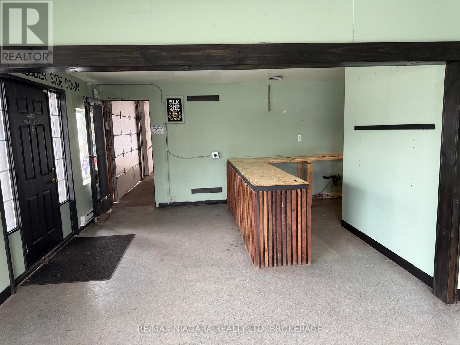 496 Main Street W, Port Colborne, Ontario  L3K 3W4 - Photo 4 - X12981844