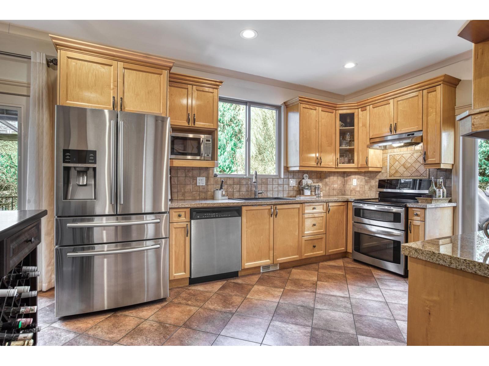 21637 94a Avenue, Langley, British Columbia  V3W 4E2 - Photo 11 - R3109098