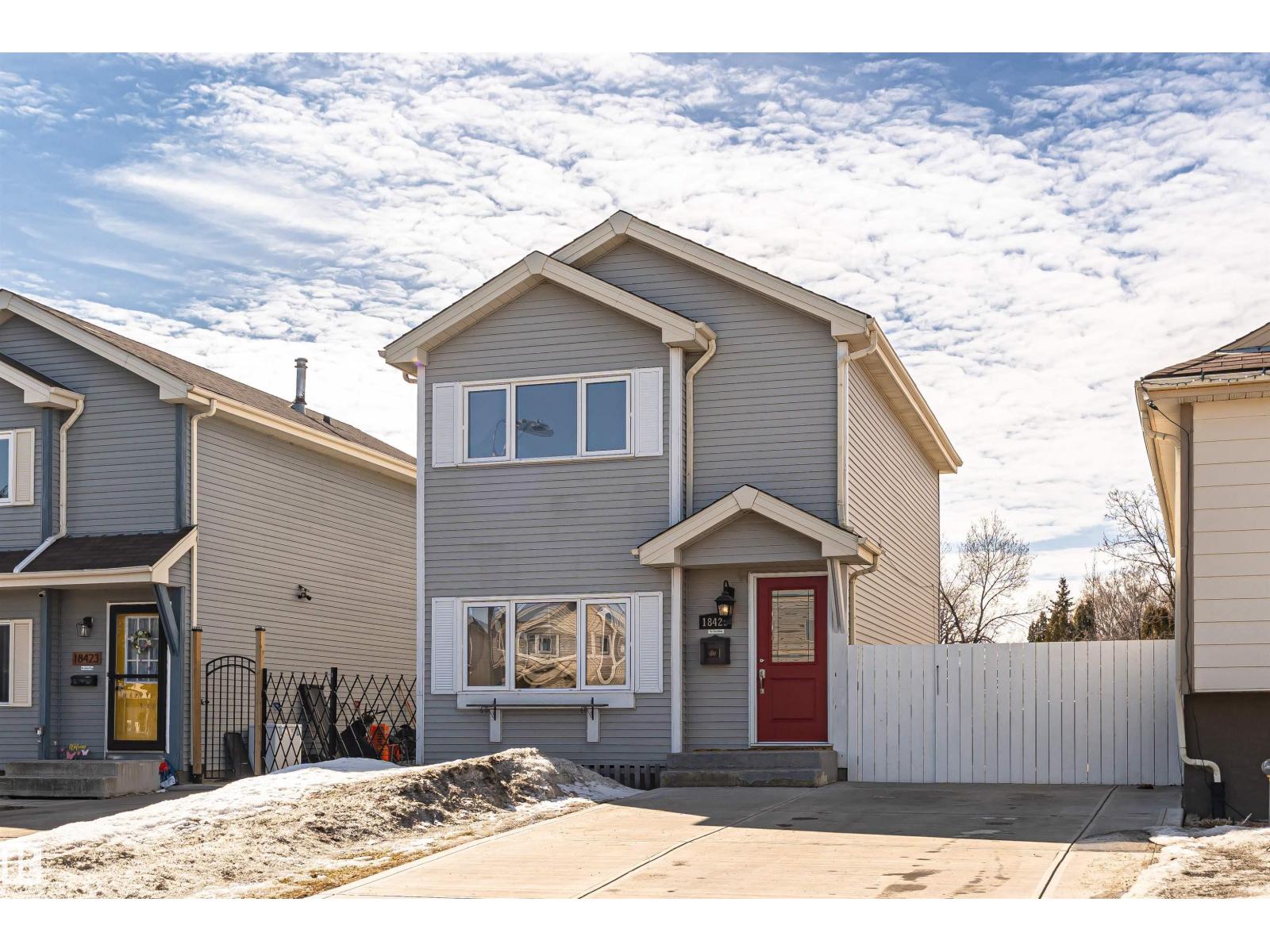 18425 95a Av Nw, Edmonton, Alberta  T5T 3V7 - Photo 3 - E4480954