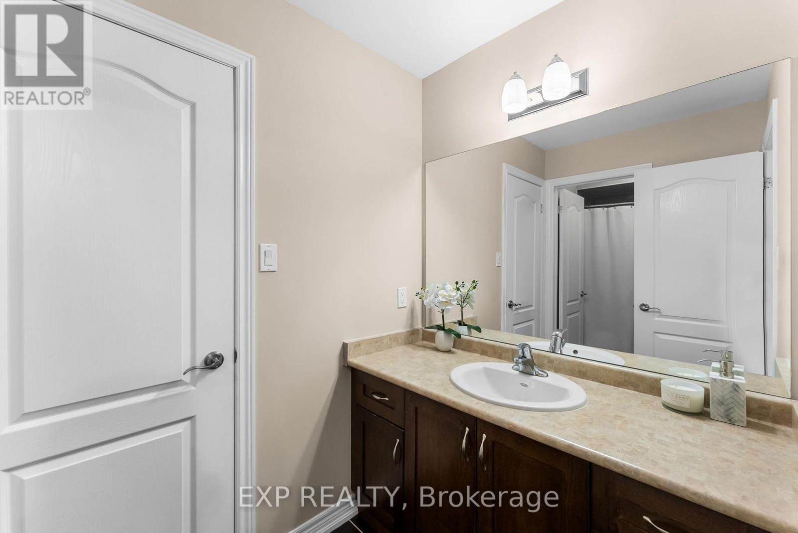 26 Scotia Road, Georgina, Ontario  L0E 1R0 - Photo 30 - N12981718