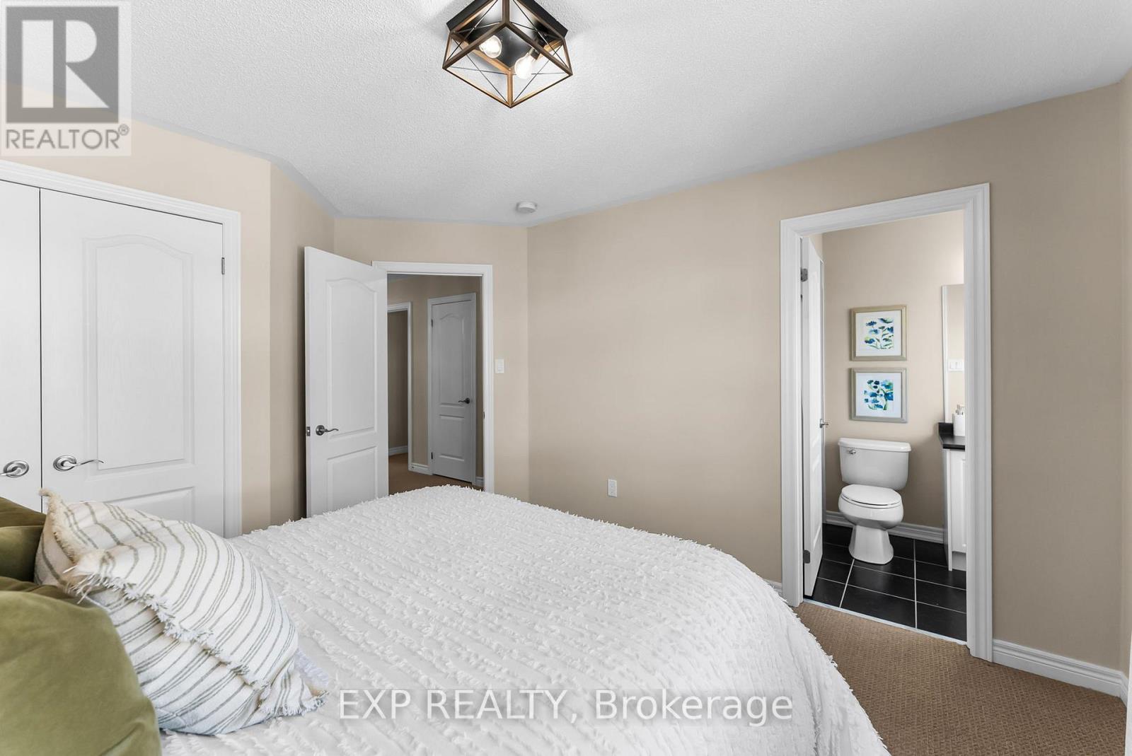 26 Scotia Road, Georgina, Ontario  L0E 1R0 - Photo 35 - N12981718