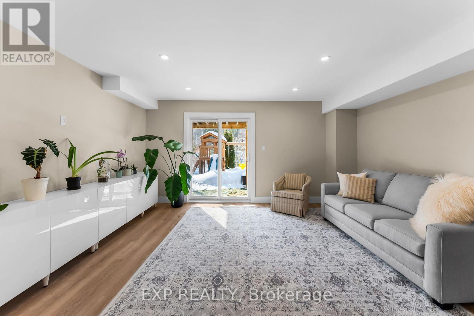 26 Scotia Road, Georgina, Ontario  L0E 1R0 - Photo 38 - N12981718