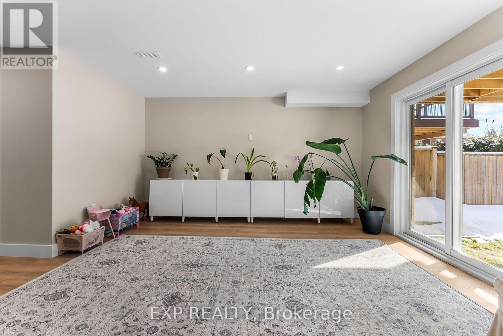 26 Scotia Road, Georgina, Ontario  L0E 1R0 - Photo 40 - N12981718