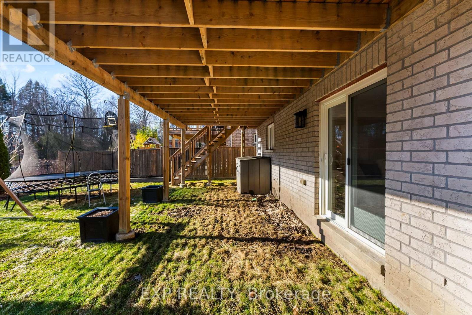 26 Scotia Road, Georgina, Ontario  L0E 1R0 - Photo 43 - N12981718