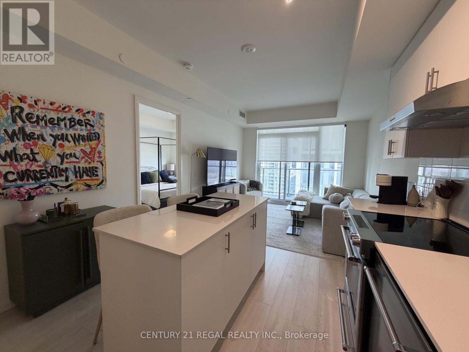 1519 - 8960 Jane Street, Vaughan, Ontario  L4K 0N9 - Photo 9 - N12981732