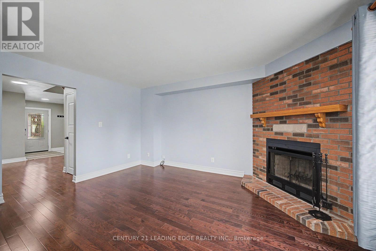 43 Nightstar Drive, Richmond Hill, Ontario  L4C 8H8 - Photo 10 - N12981820