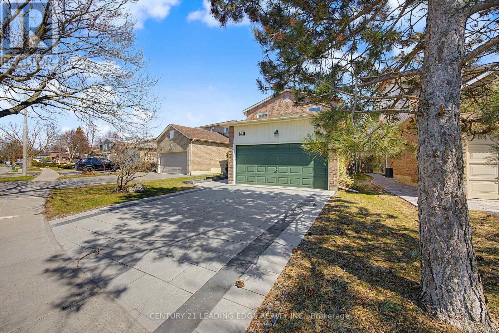 43 Nightstar Drive, Richmond Hill, Ontario  L4C 8H8 - Photo 31 - N12981820