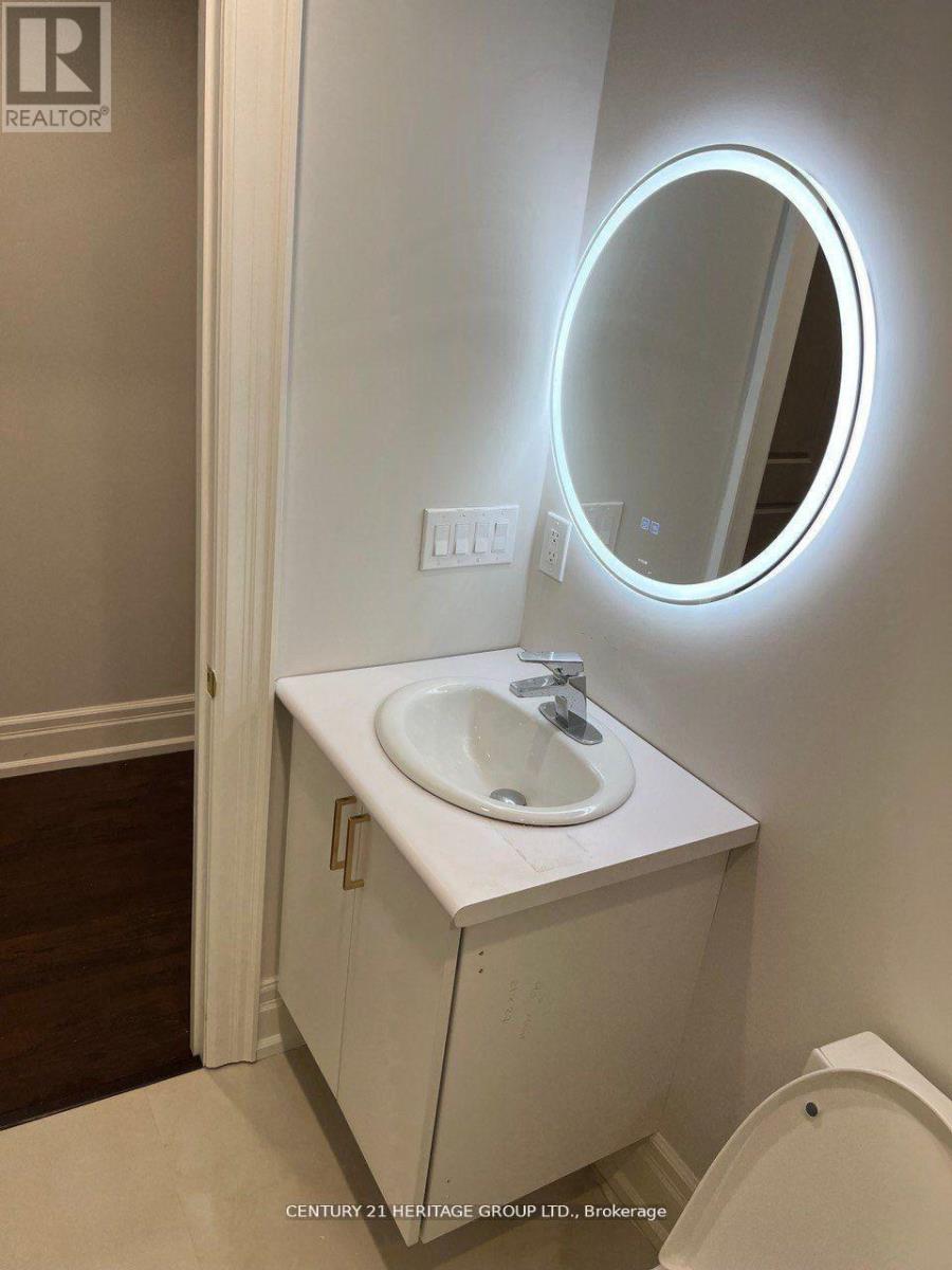 Bsmt #2 - 79 Maple Grove Avenue, Richmond Hill, Ontario  L4E 2X3 - Photo 14 - N12981858