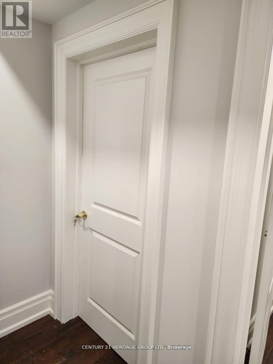 Bsmt #2 - 79 Maple Grove Avenue, Richmond Hill, Ontario  L4E 2X3 - Photo 3 - N12981858