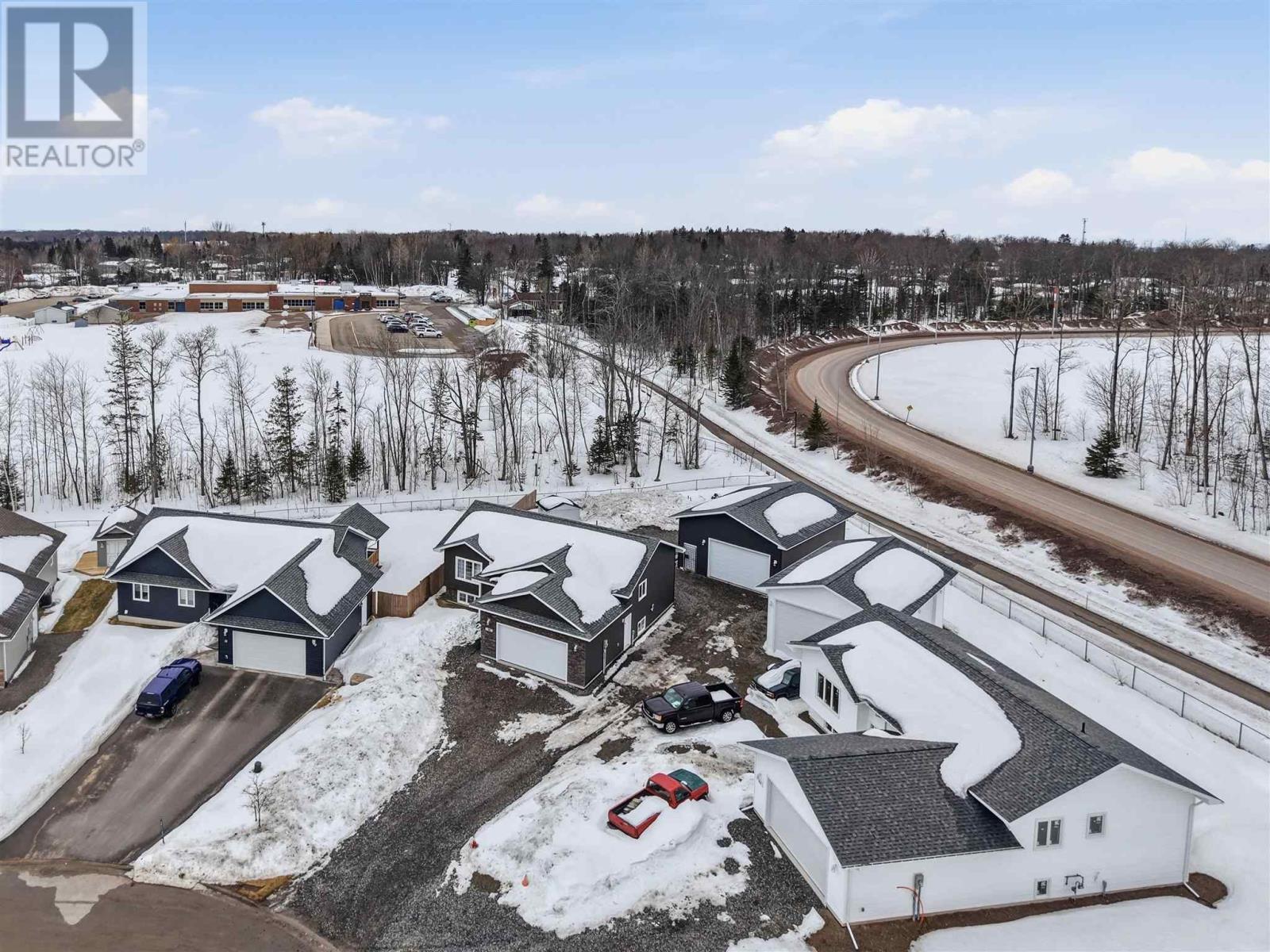 39 Saddle Cres, Sault Ste. Marie, Ontario  P6B 0A5 - Photo 43 - SM260671