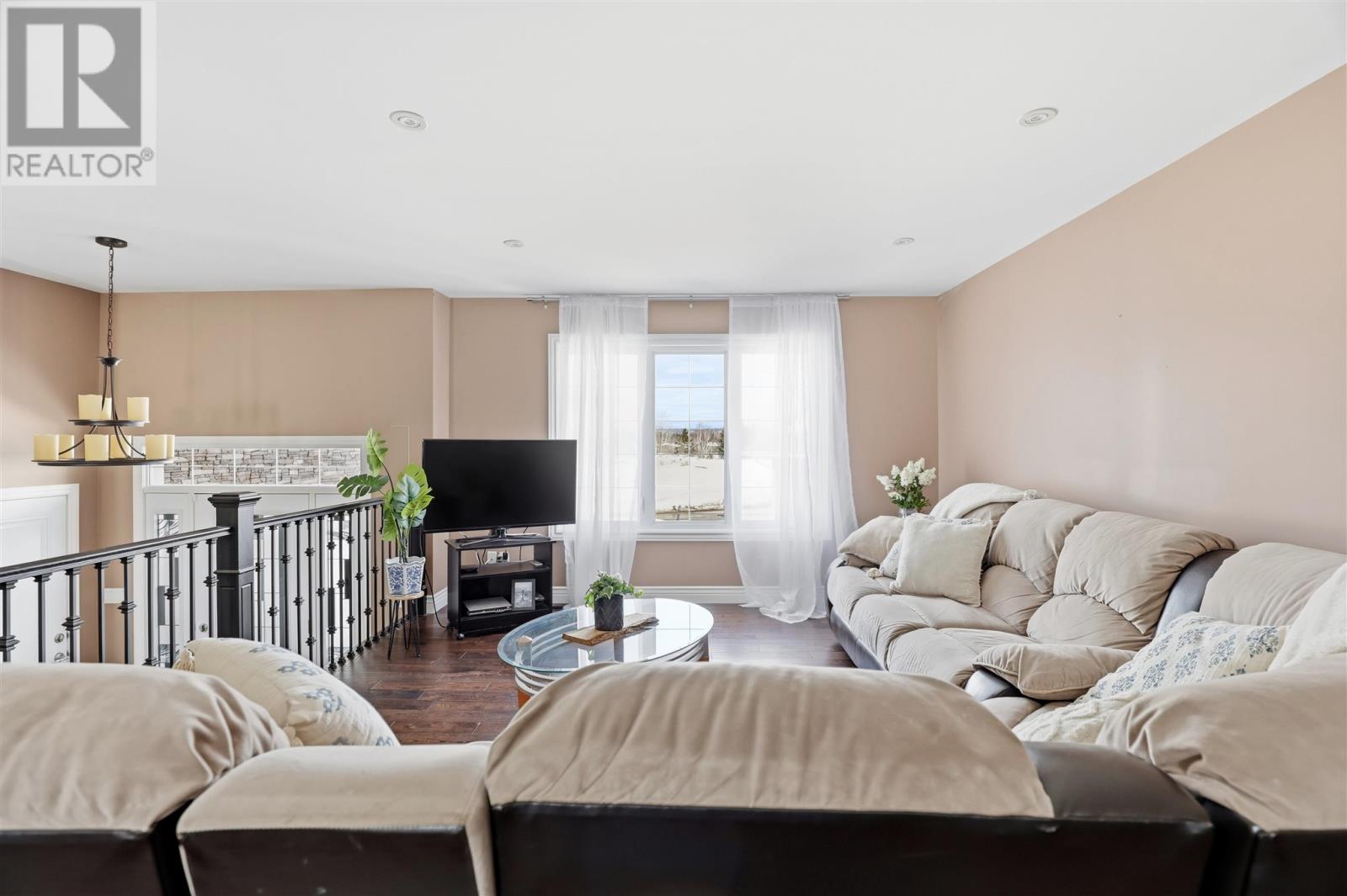 39 Saddle Cres, Sault Ste. Marie, Ontario  P6B 0A5 - Photo 5 - SM260671