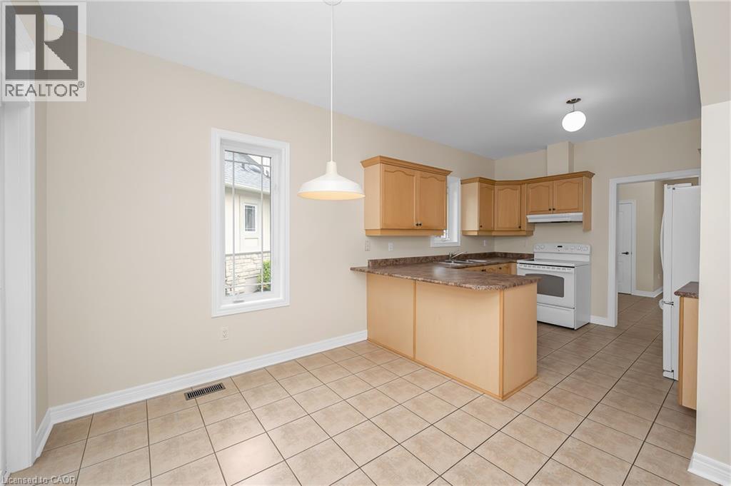 40 Wesleyan Court Unit# 45, Hamilton, Ontario  L9G 5C7 - Photo 12 - 40810673