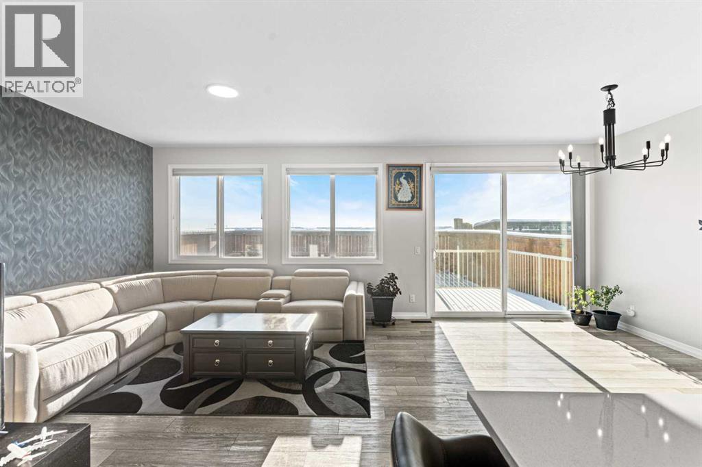 437 Corner Meadows Way NE, Calgary, Alberta  T3N 1Y7 - Photo 16 - A2299845