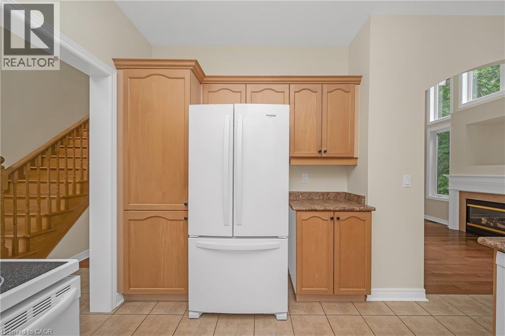 40 Wesleyan Court Unit# 45, Hamilton, Ontario  L9G 5C7 - Photo 10 - 40810673