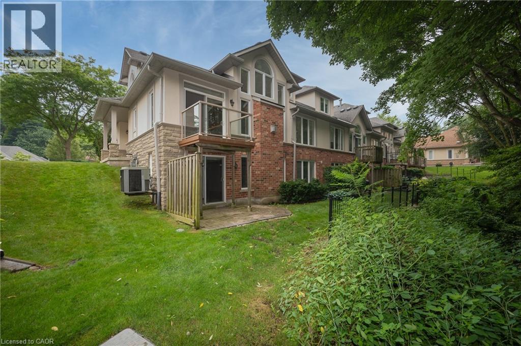 40 Wesleyan Court Unit# 45, Hamilton, Ontario  L9G 5C7 - Photo 4 - 40810673