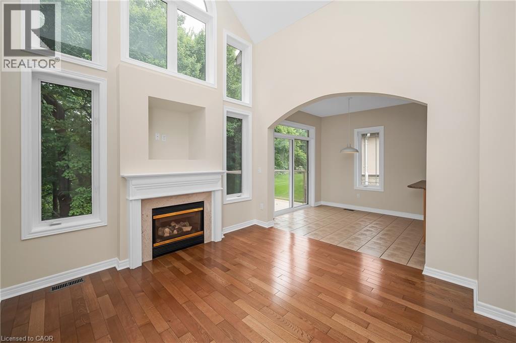 40 Wesleyan Court Unit# 45, Hamilton, Ontario  L9G 5C7 - Photo 6 - 40810673