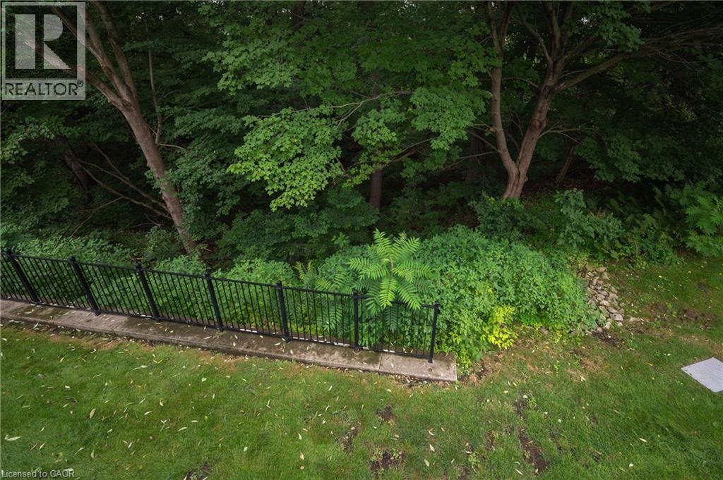 40 Wesleyan Court Unit# 45, Hamilton, Ontario  L9G 5C7 - Photo 44 - 40810673