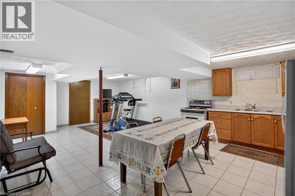 71 Ellington Avenue, Stoney Creek, Ontario  L8E 3T5 - Photo 35 - 40810828