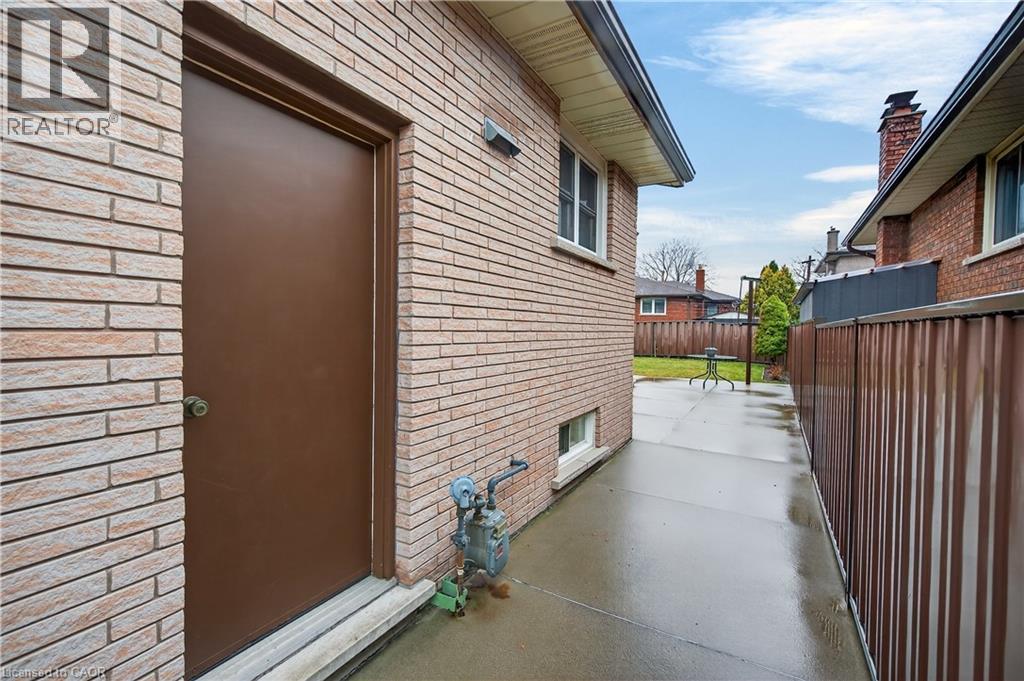 71 Ellington Avenue, Stoney Creek, Ontario  L8E 3T5 - Photo 39 - 40810828