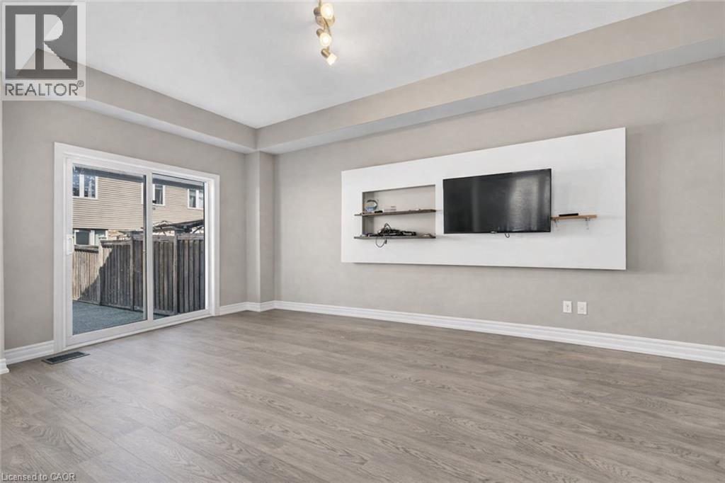 113 Echovalley Drive, Stoney Creek, Ontario  L8J 0H1 - Photo 13 - 40815815