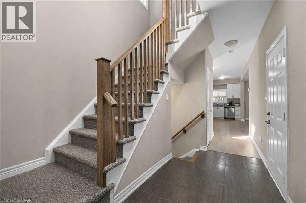 113 Echovalley Drive, Stoney Creek, Ontario  L8J 0H1 - Photo 9 - 40815815