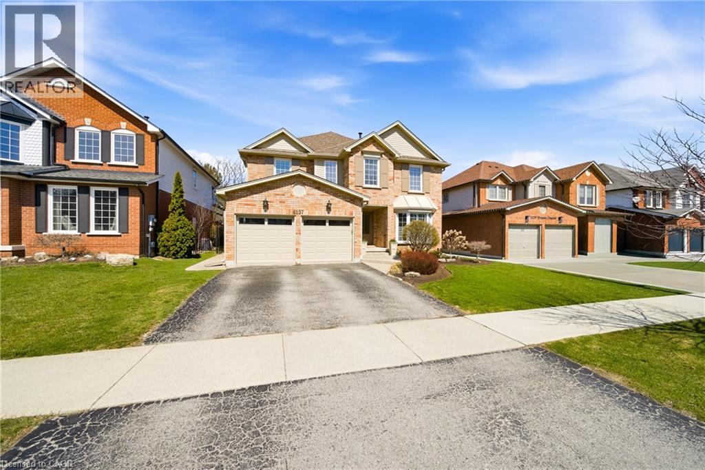 4157 Vermont Crescent, Burlington, Ontario  L7M 4A9 - Photo 3 - 40819486